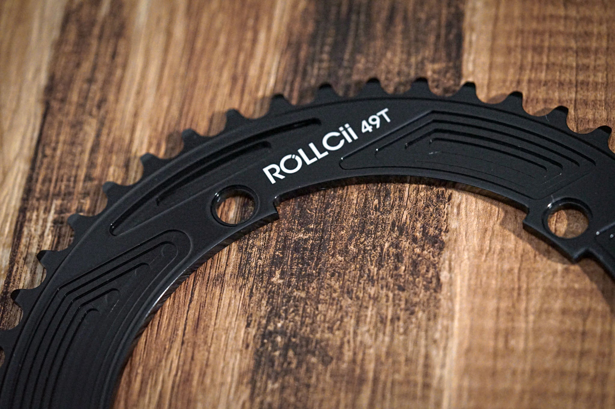 ROLLCii Gradient Track Chainring for BCD144 5-Bolt, Schwarz, Hauptansicht
