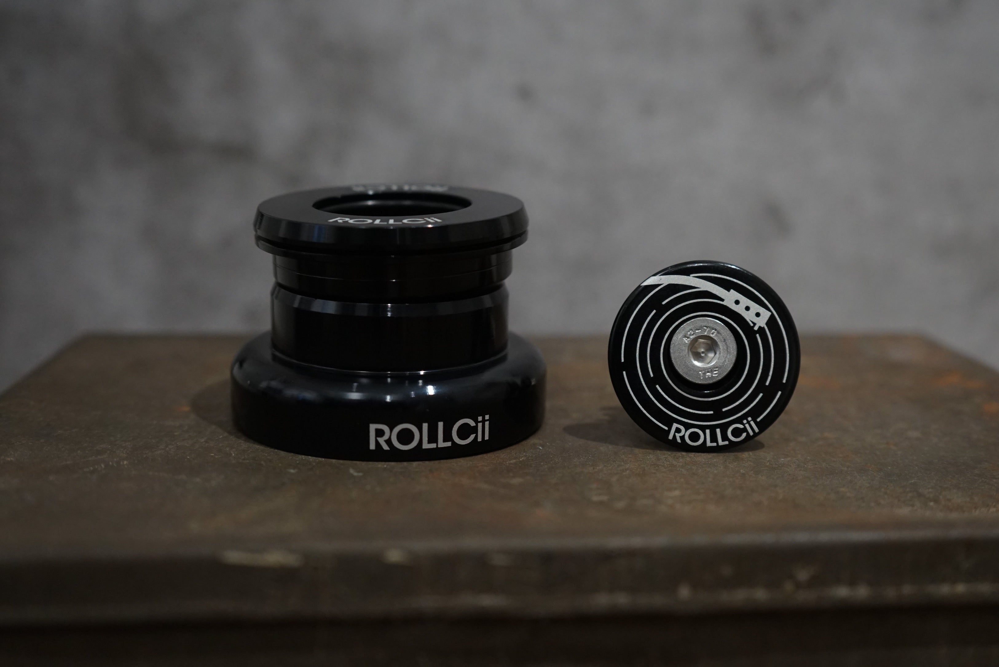 ROLLCii ZS44EC44 Threadless Sealed Bearing Headset, view 3