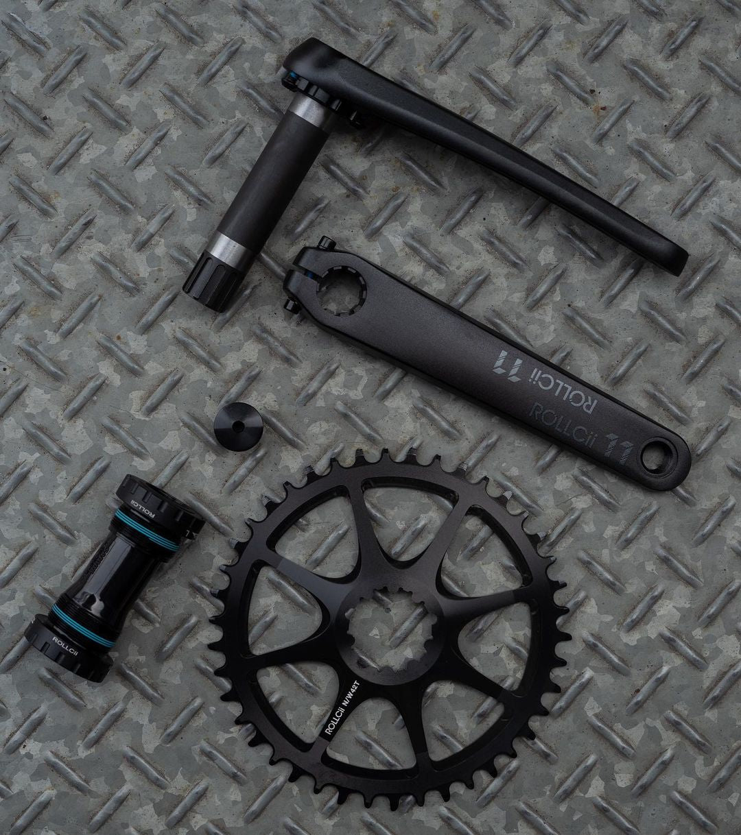 ROLLCii 11 Gravel Crank Set, Sand Black, view 1
