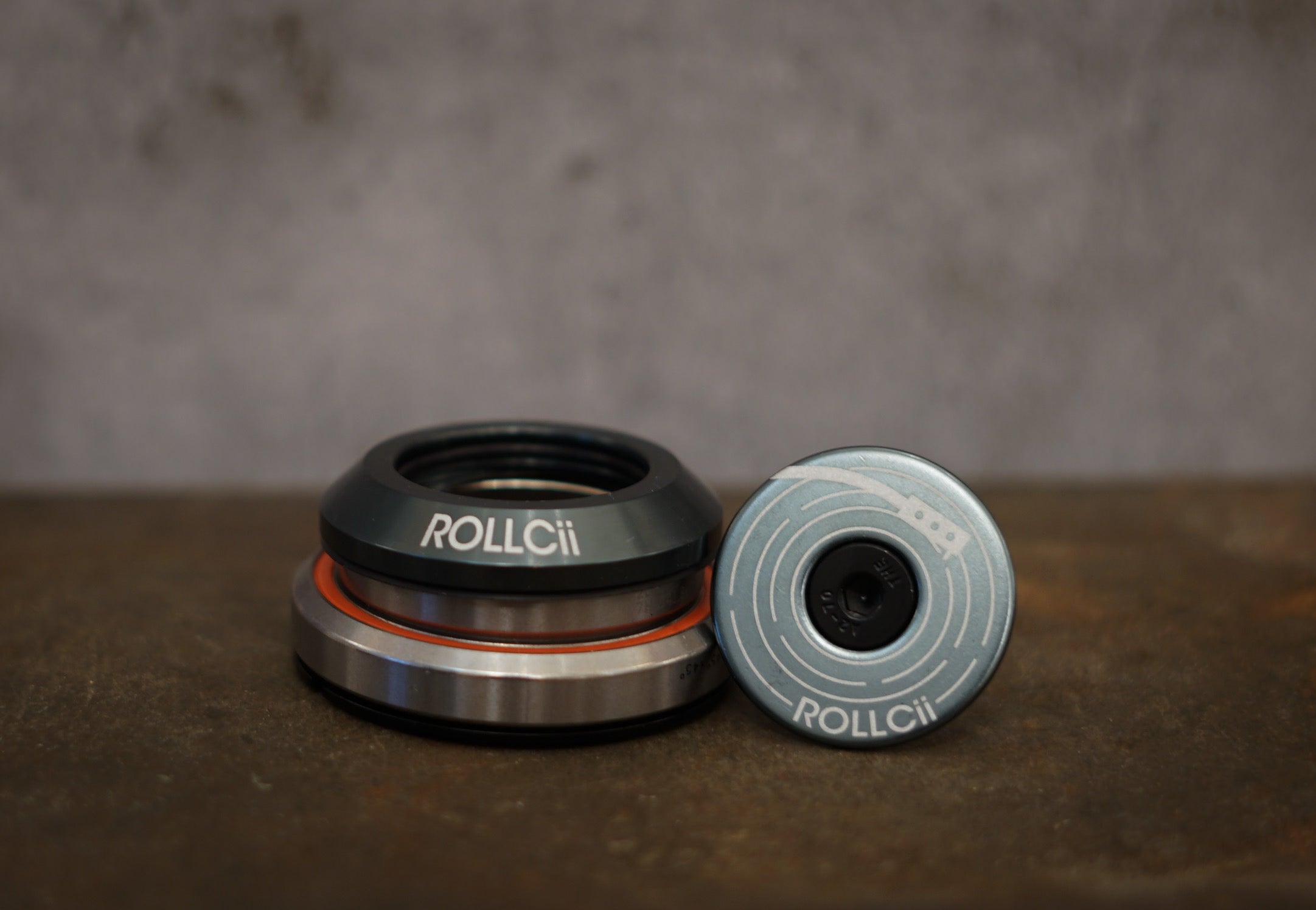 ROLLCii IS42IS52 Threadless Sealed Bearing Headset, メイン画像