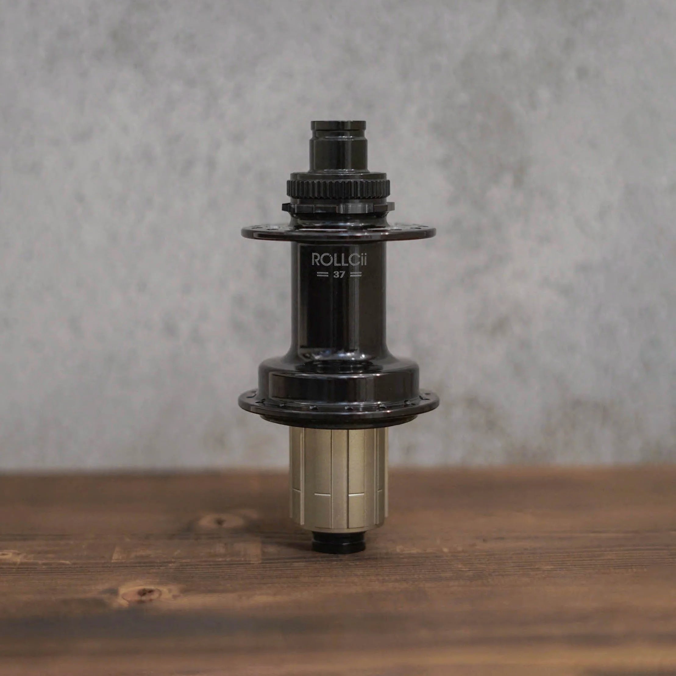 ROLLCii RC37DB Boost Centerlock 32Hole Hub, view 2