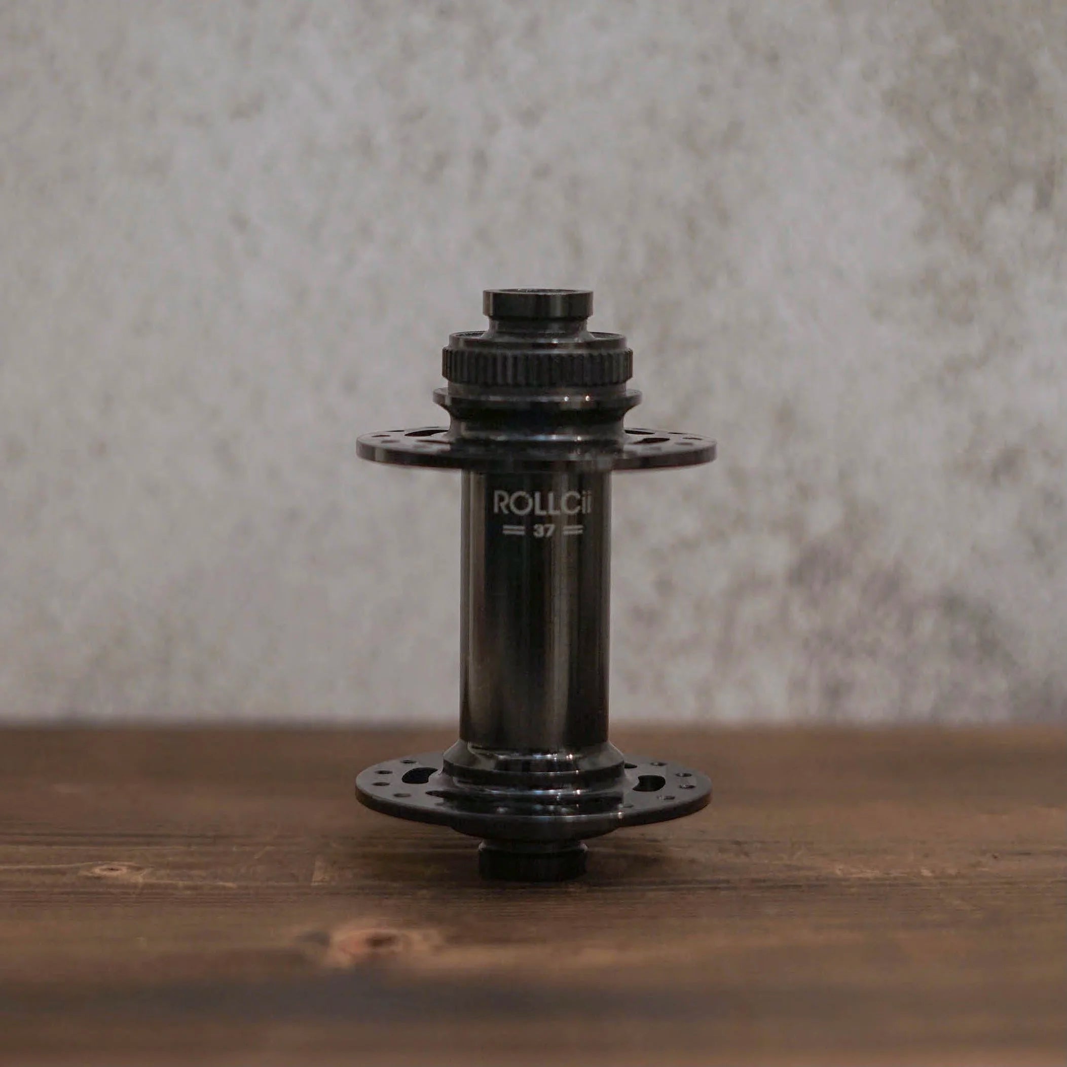 ROLLCii RC37DB Boost Centerlock 32Hole Hub, primary view