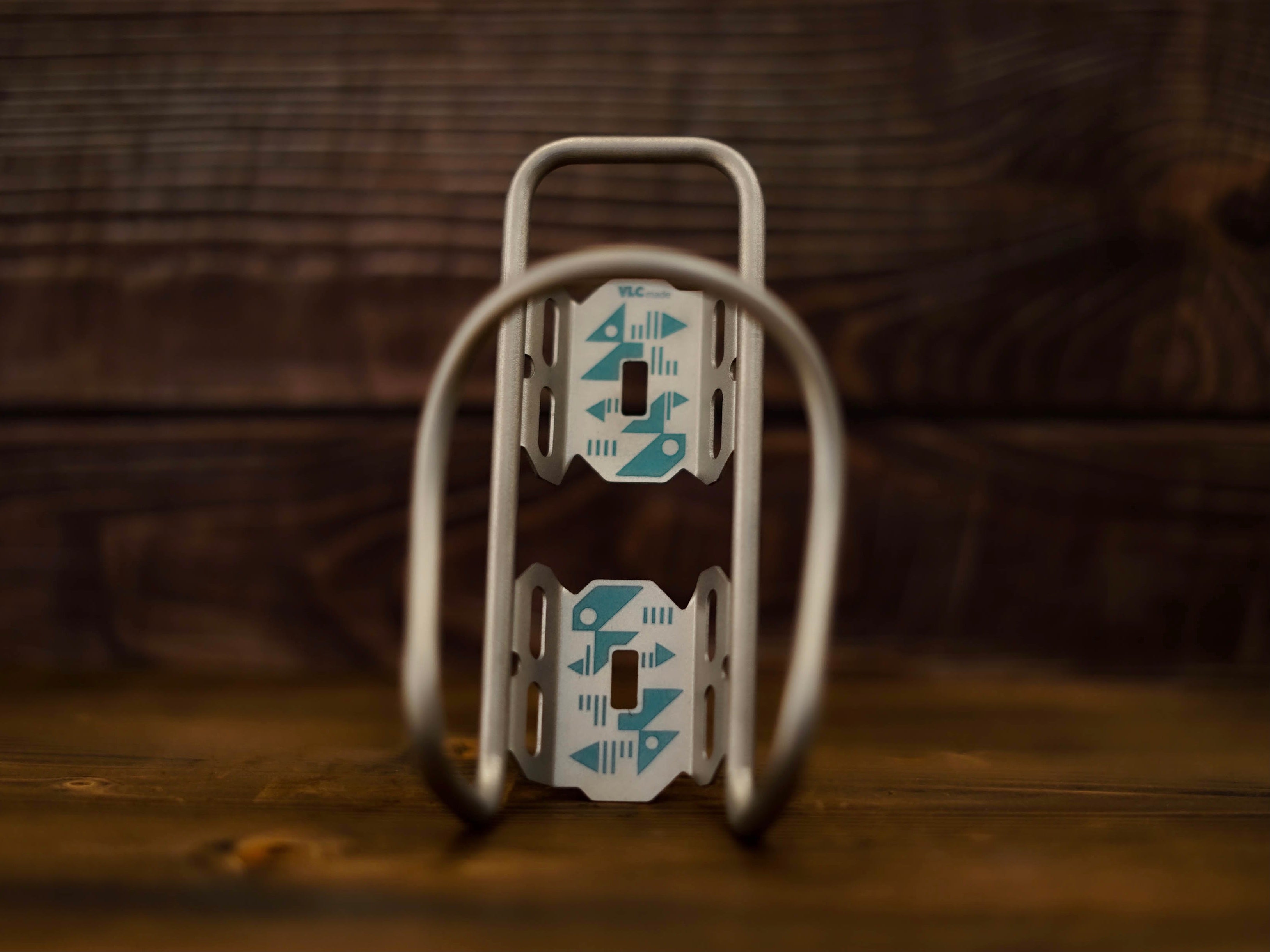 VLCmade WhichWay Titanium Bottle Cage, seitliche Beladung, Ansicht 6