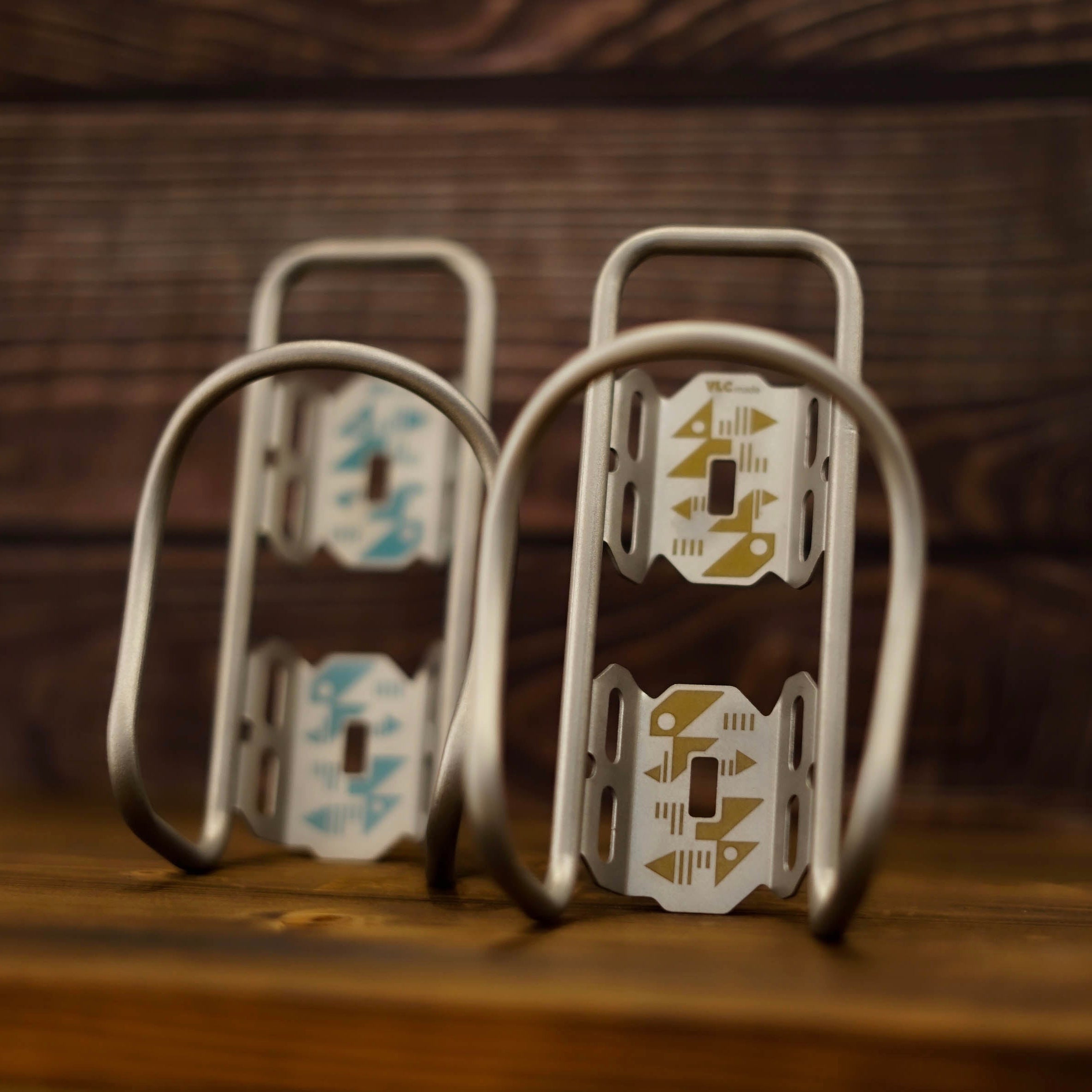 VLCmade WhichWay Titanium Bottle Cage, seitliche Beladung, Ansicht 7